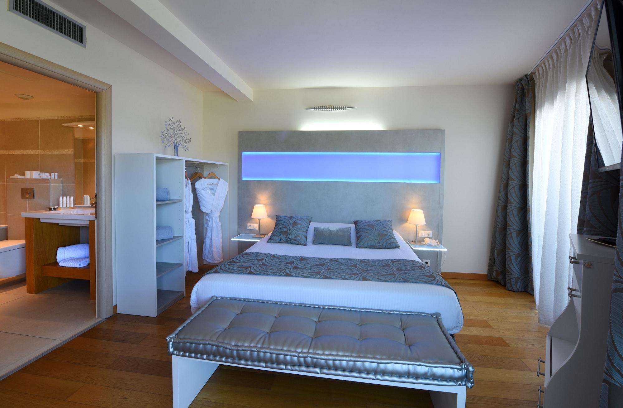 Hotel Costa Salina Порто-Веккьо Экстерьер фото