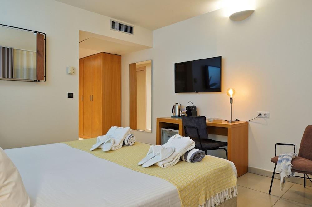 Hotel Costa Salina Порто-Веккьо Экстерьер фото